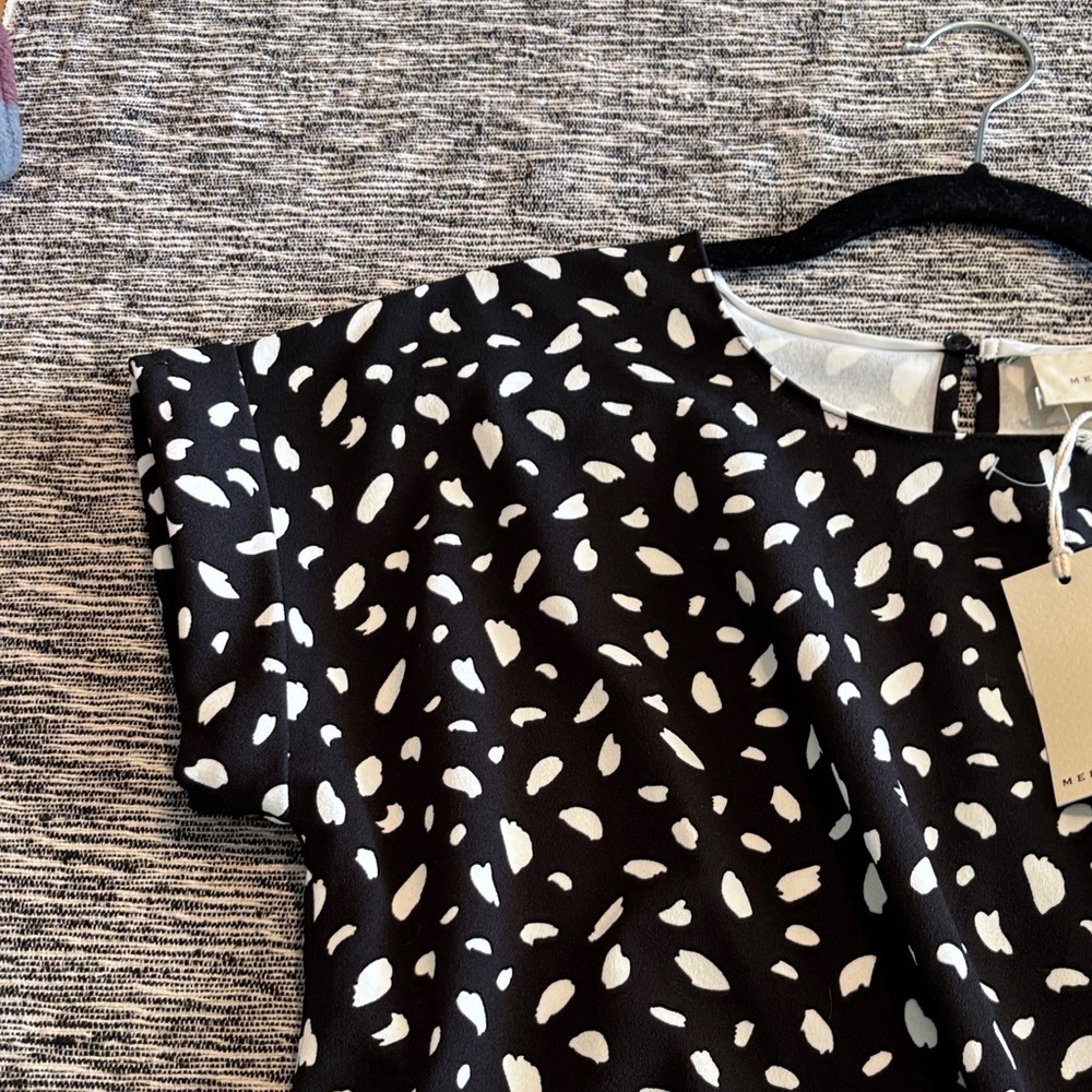 Melloday Stylish Black and White Women's Top - Picture 6 of 6